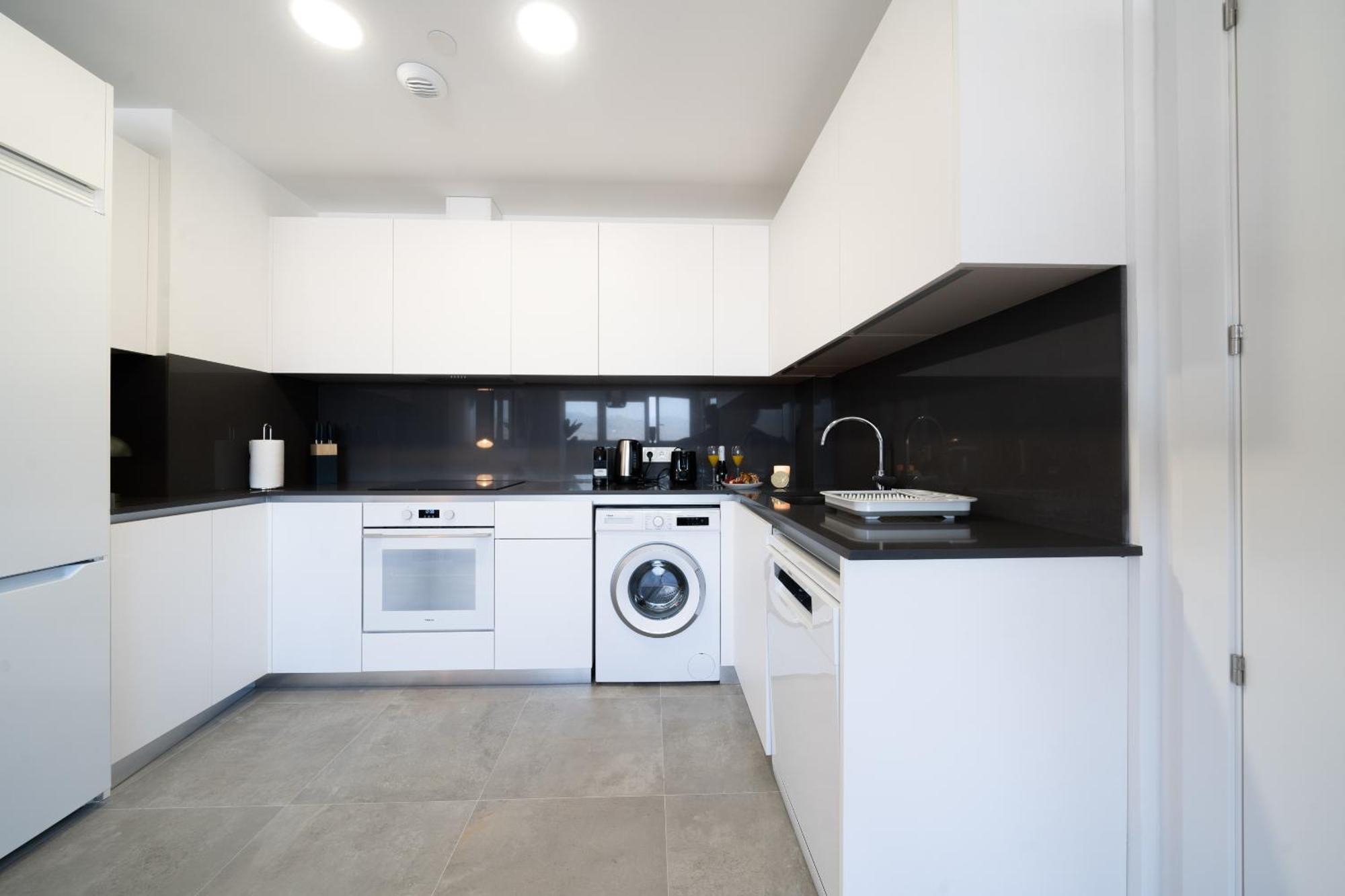 Ferienwohnung Xpce Urban 4 Malaga Skyline - Free Parking Exterior foto