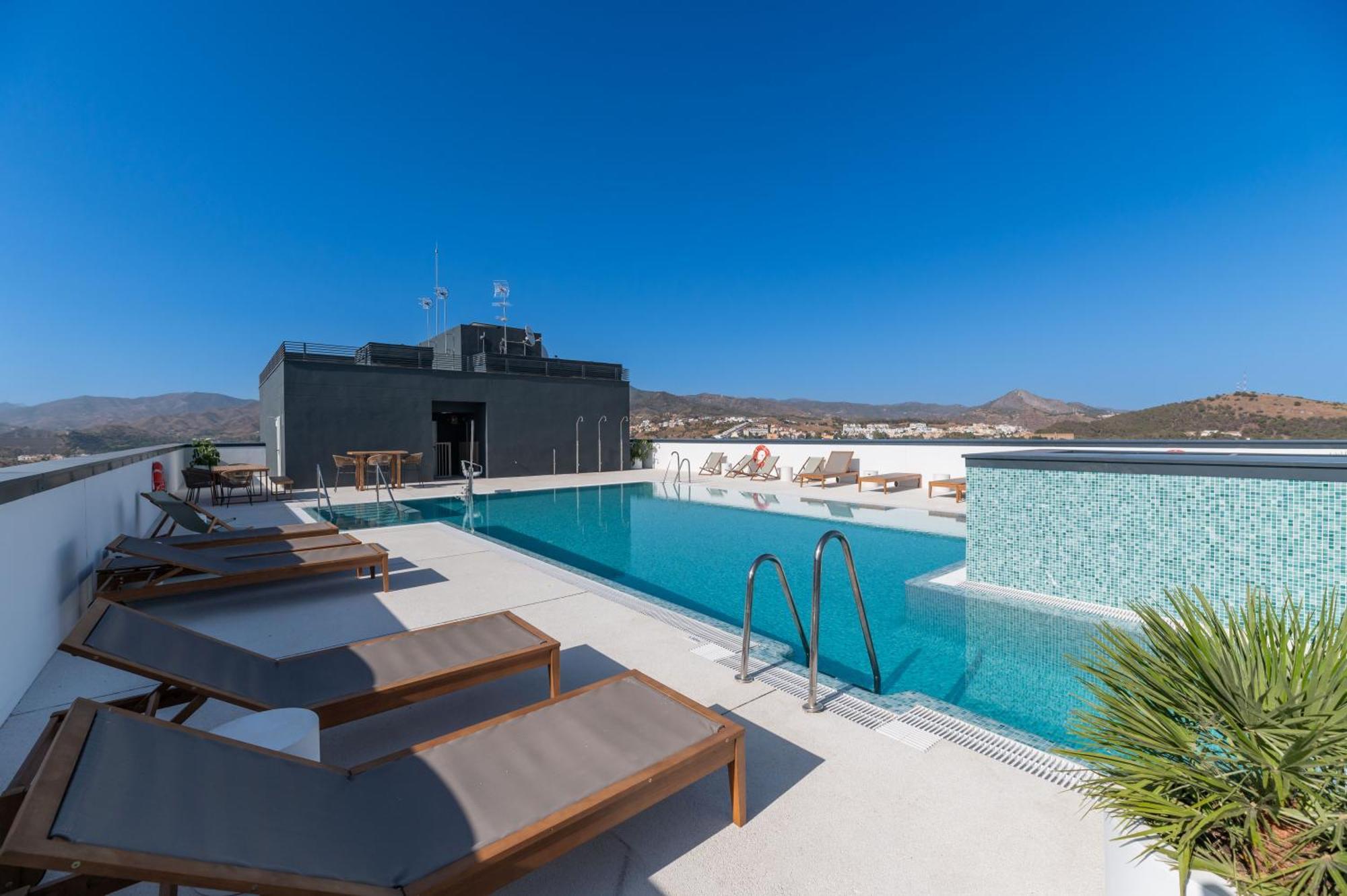 Ferienwohnung Xpce Urban 4 Malaga Skyline - Free Parking Exterior foto